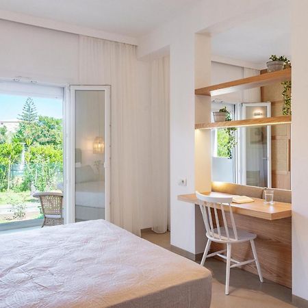 Christa Luxury Apartments Kávos Екстериор снимка